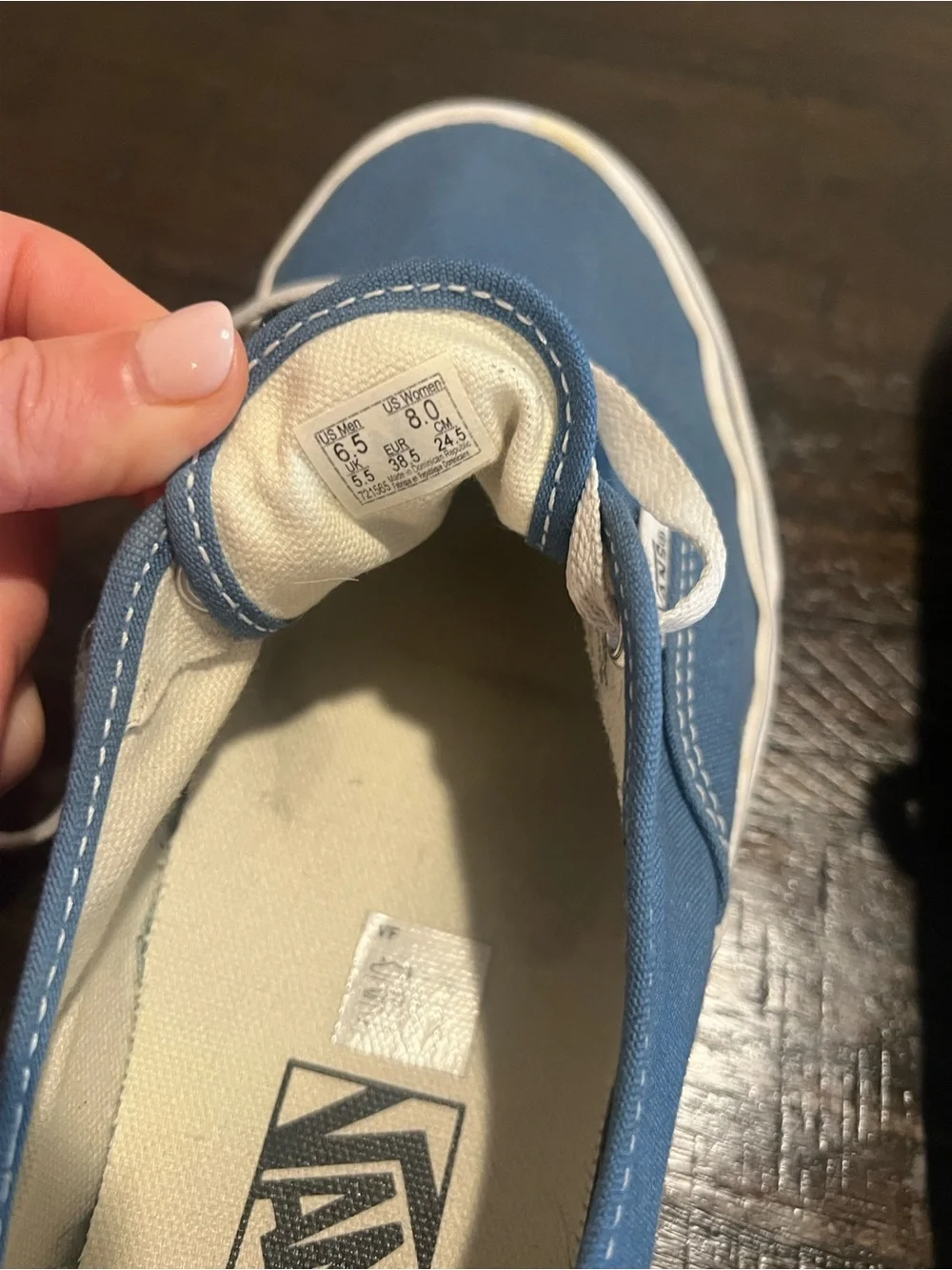 Vans- Women’s Sz 8 Light Blue Canvas Low-Top Sneakers. Unisex Men’s Sz 6.5